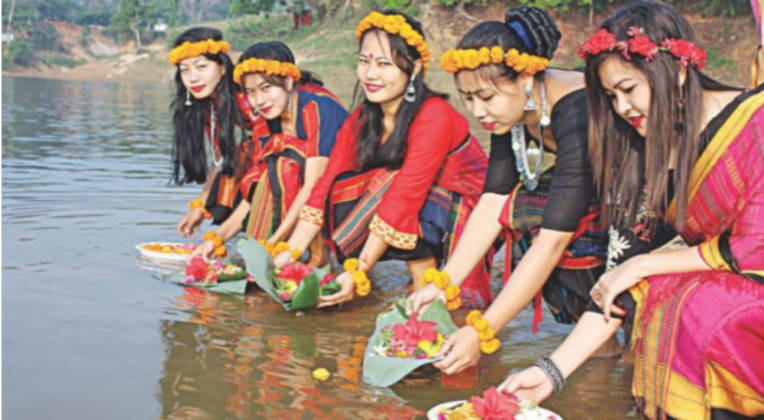 বিজু: পাহাড়ের হৃদস্পন্দনের উৎসব পলিমাটি