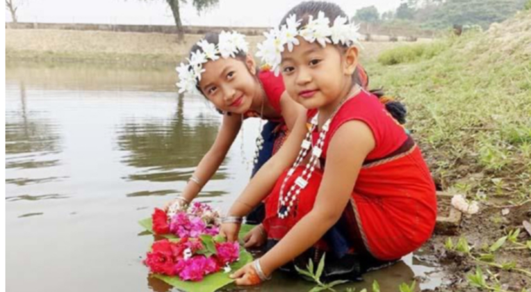 বিজু: পাহাড়ের হৃদস্পন্দনের উৎসব পলিমাটি